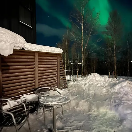 Sentral Og Koselig 1-rom Studioleilighet Med Stort Badevaerelse * Tromso